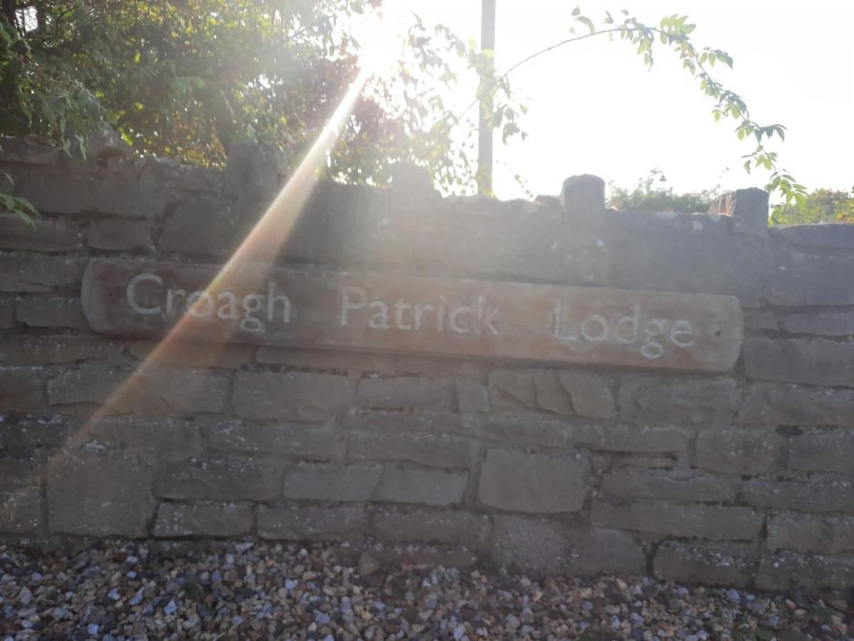 Croagh Patrick Lodge Apartment 韦斯特波特 外观 照片