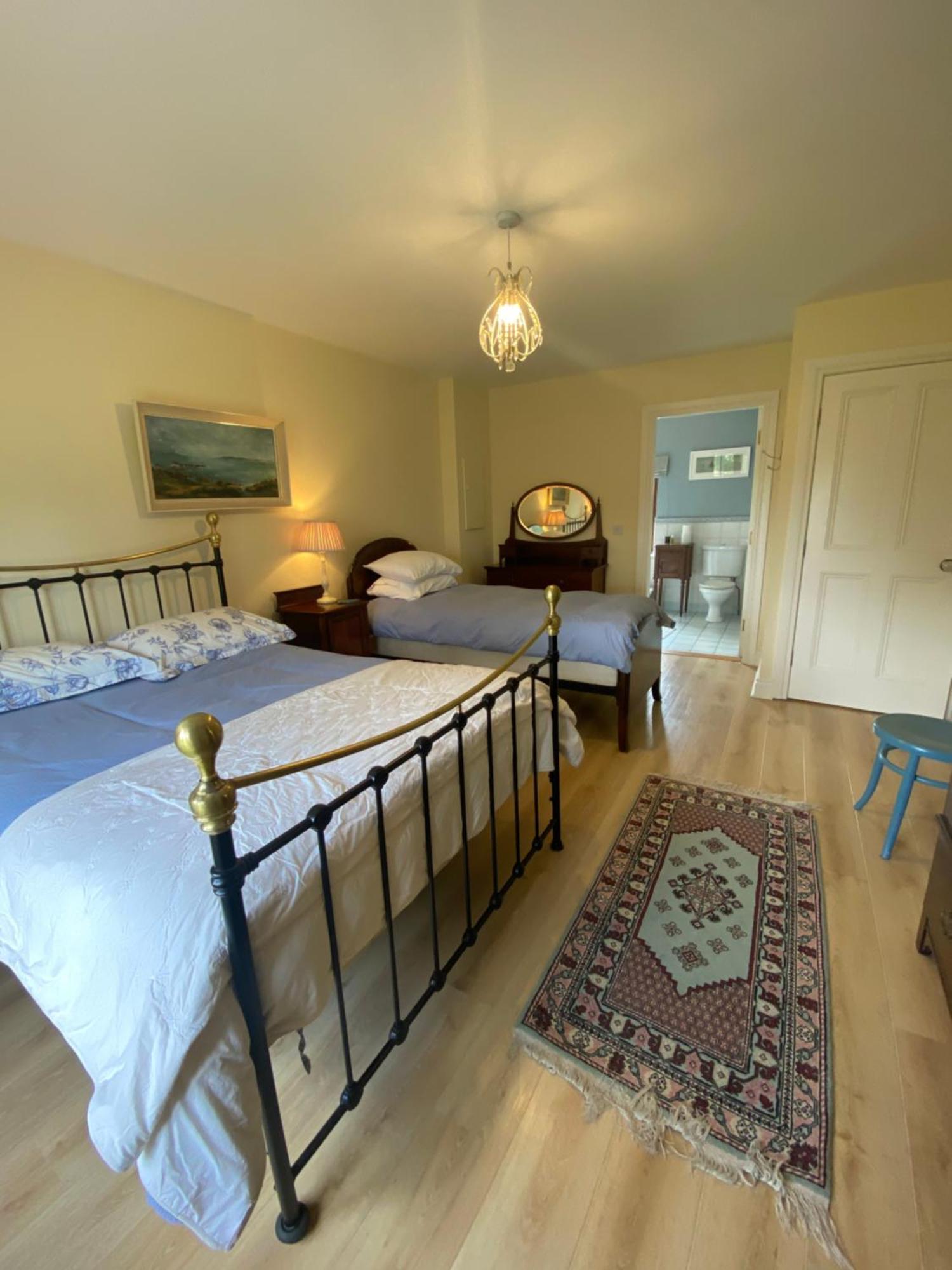 Croagh Patrick Lodge Apartment 韦斯特波特 外观 照片