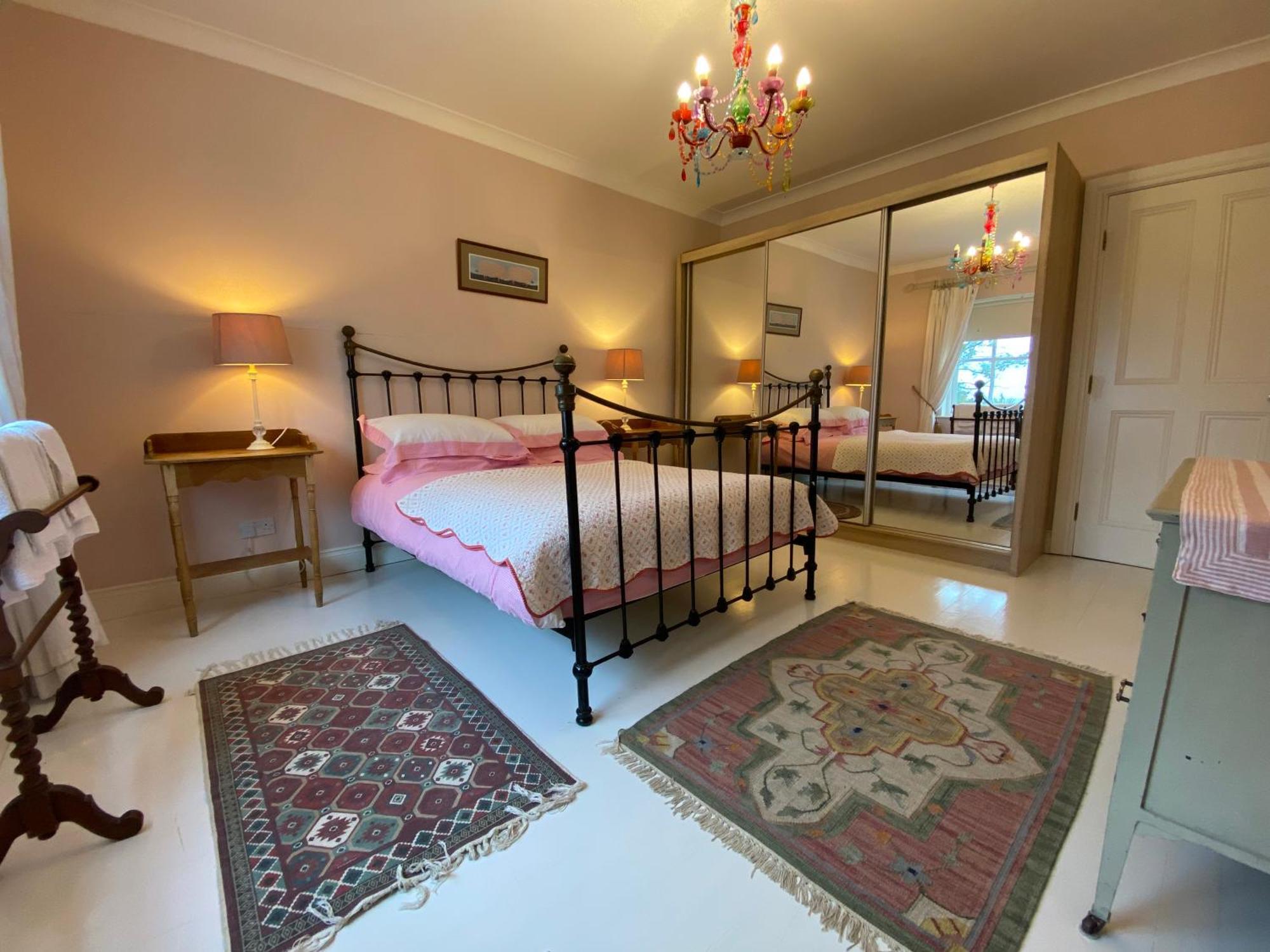 Croagh Patrick Lodge Apartment 韦斯特波特 外观 照片
